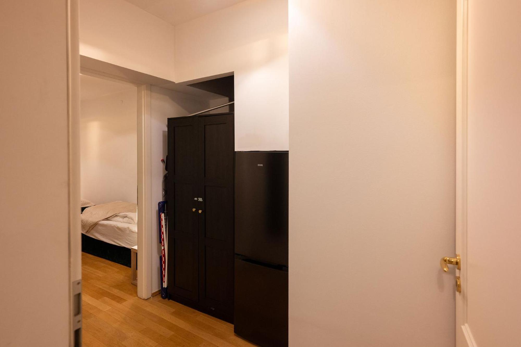 Apartment Large 110 Qm, 3 Bedrooms And Very 1-12 Guests München